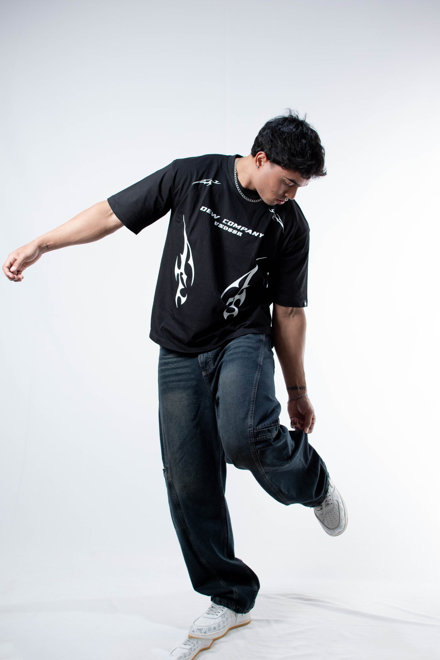 BAGGY SKATER BOLSILLOS LATERALES